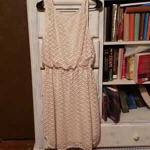 Sleeveless dress